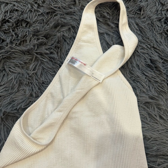 White One-Shoulder Ribbed Top - Picture 3 of 4